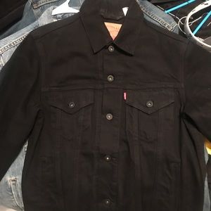 Levi’s trucker jacket NEW